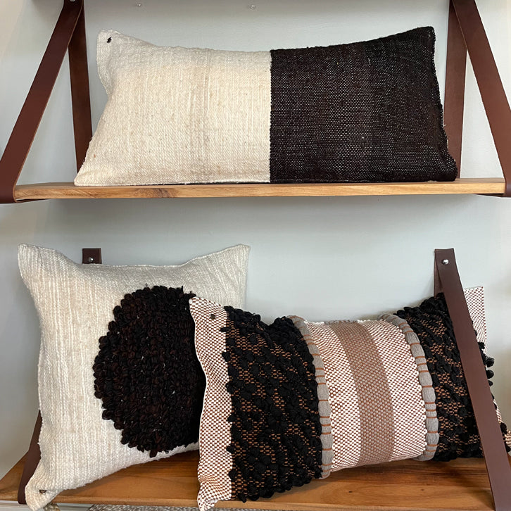 Handloom pillows