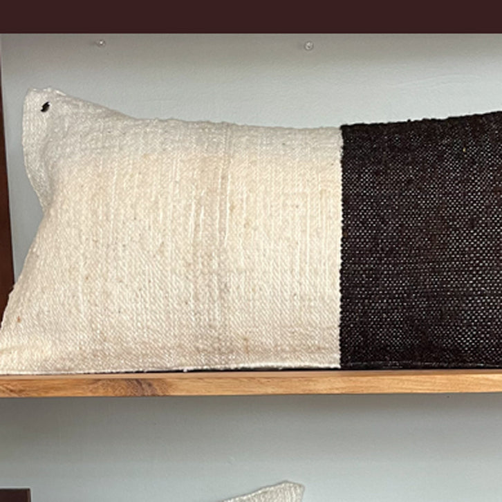 Handloom pillows
