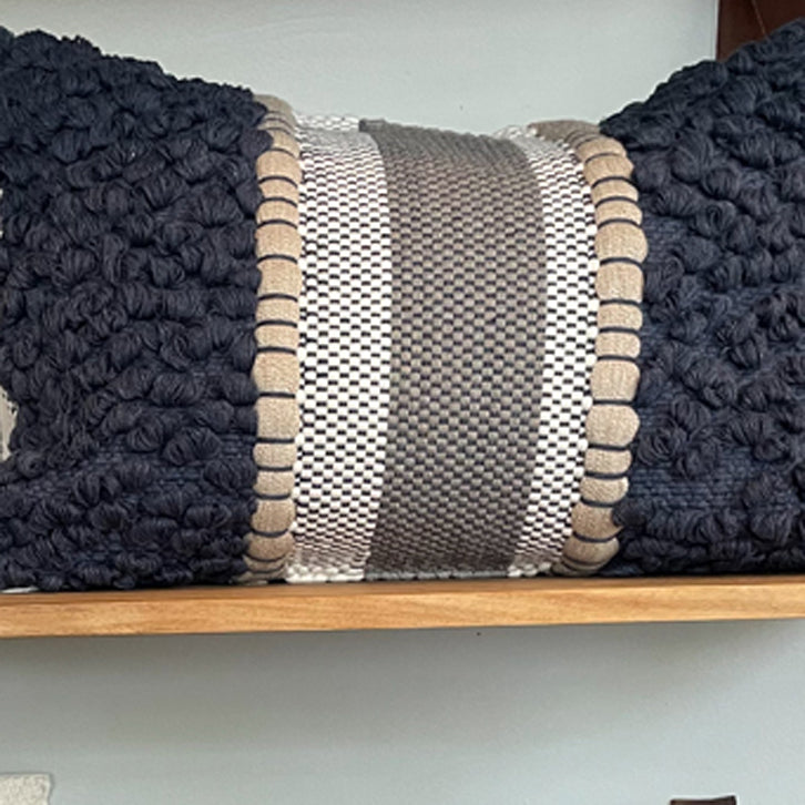 Handloom pillows